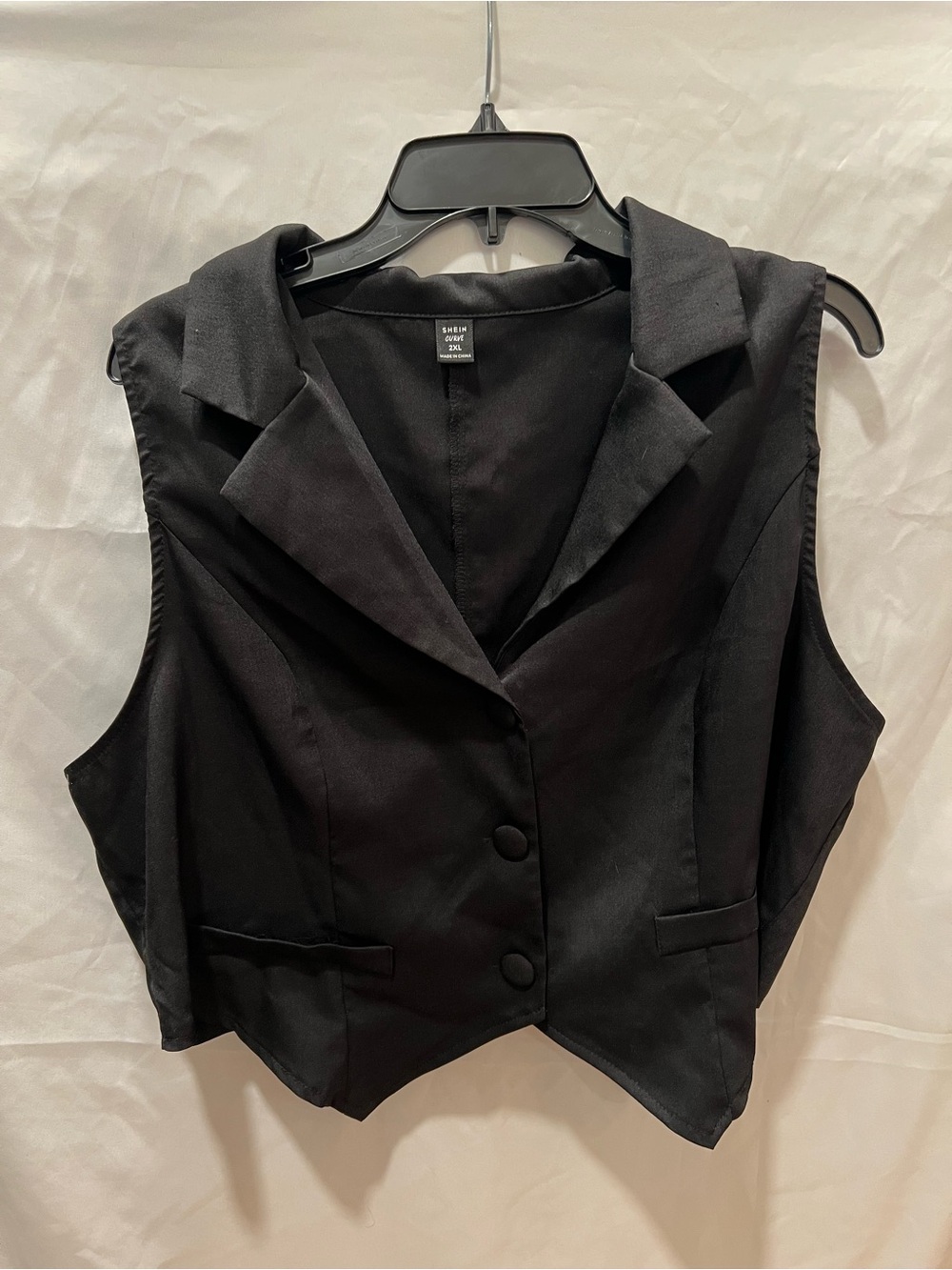 SHEIN Black Tailored Sleeveless Vest